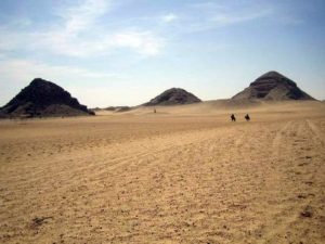 Pyramidy v Abúsíru